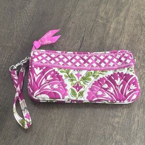 NWT Vera Bradley Wristlet Pattern Julep Tulip